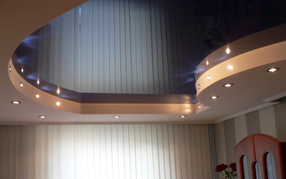 Потолок из гипсокартона с подсветкой