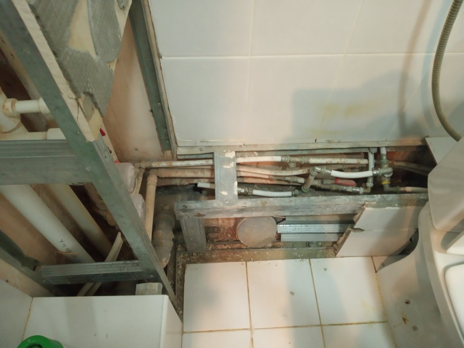 Полка из профиля для гипсокартона