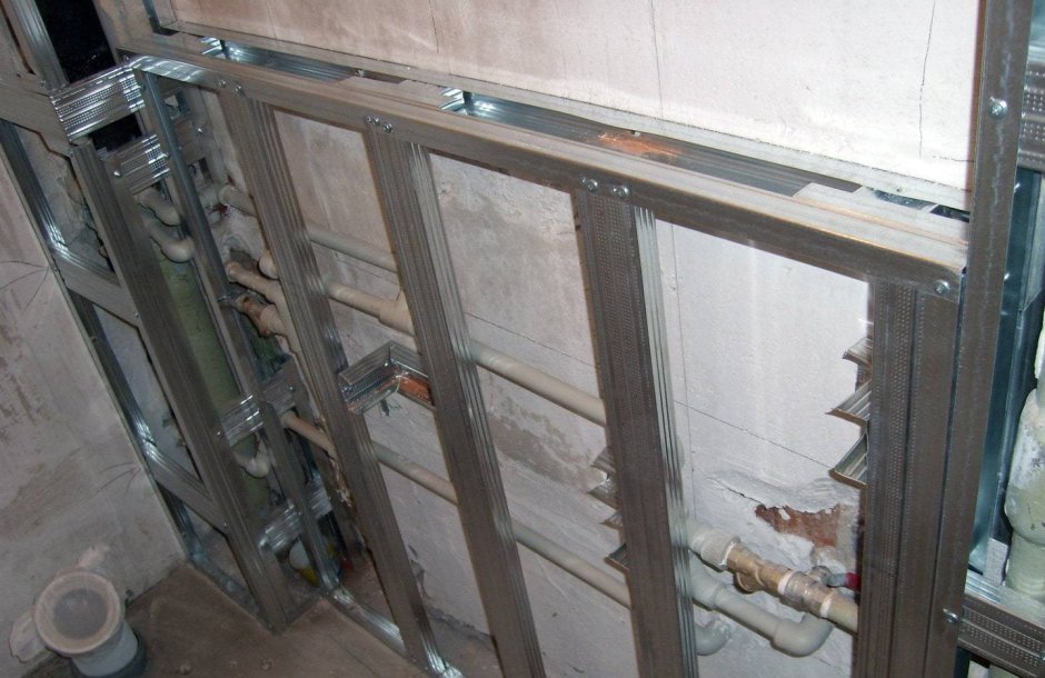 Экран под ванну из плитки