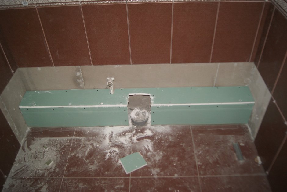 Экран под ванну из гипсокартона