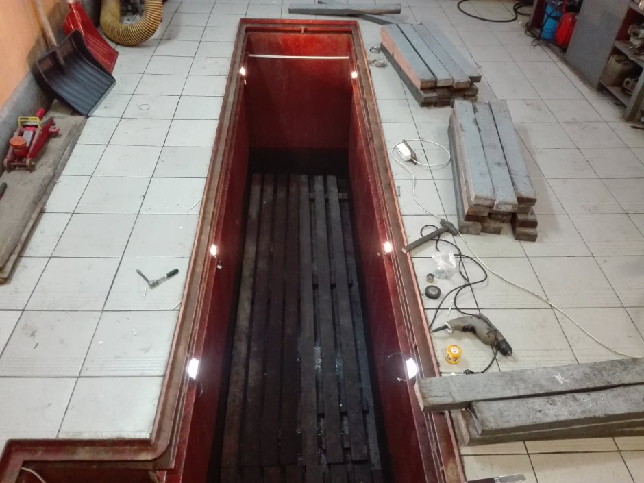 Освещение в смотровой яме