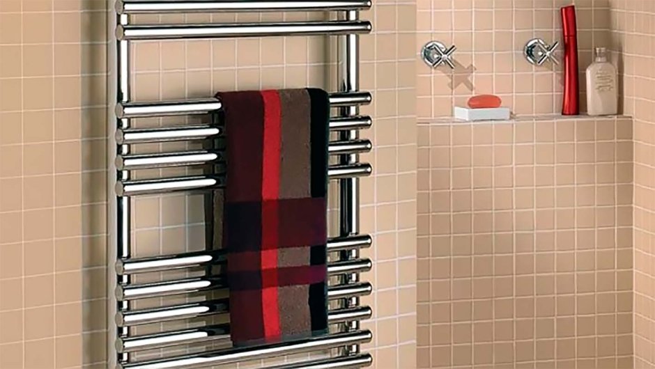 Сушилка змейка в ванную