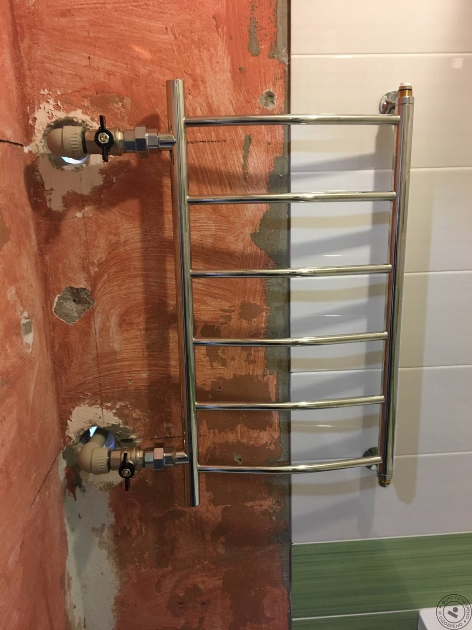 Полотенцесушитель водяной подводка металлопласт