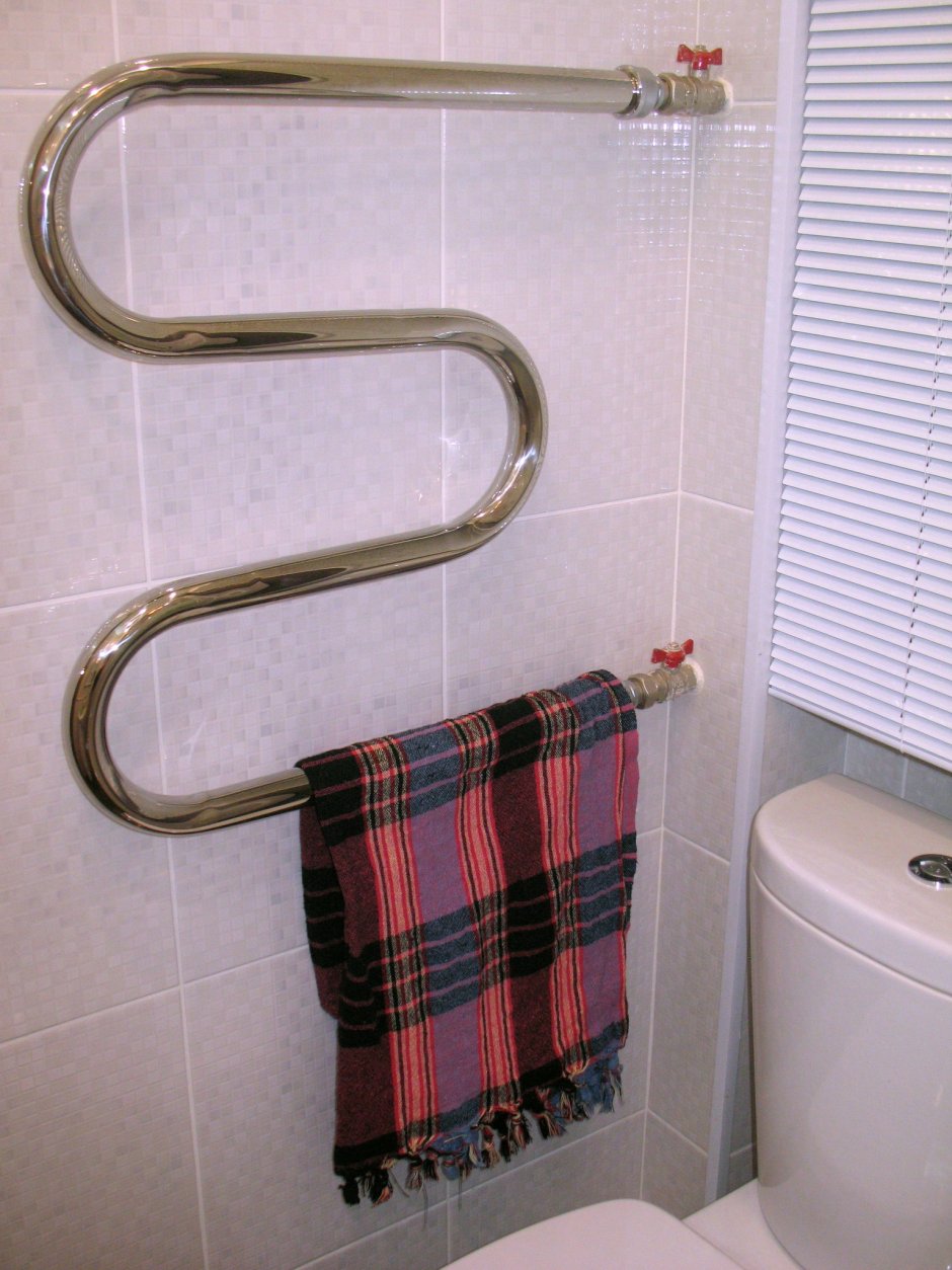 Старый полотенцесушитель