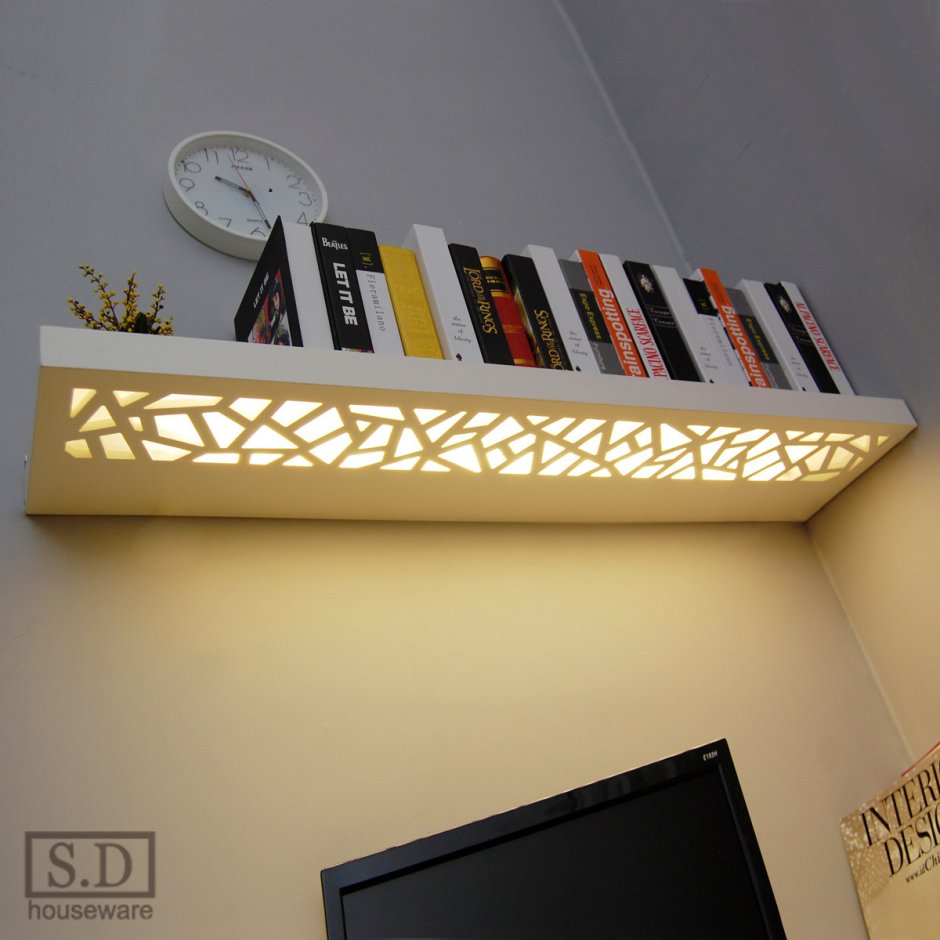 Полки в стене с подсветкой