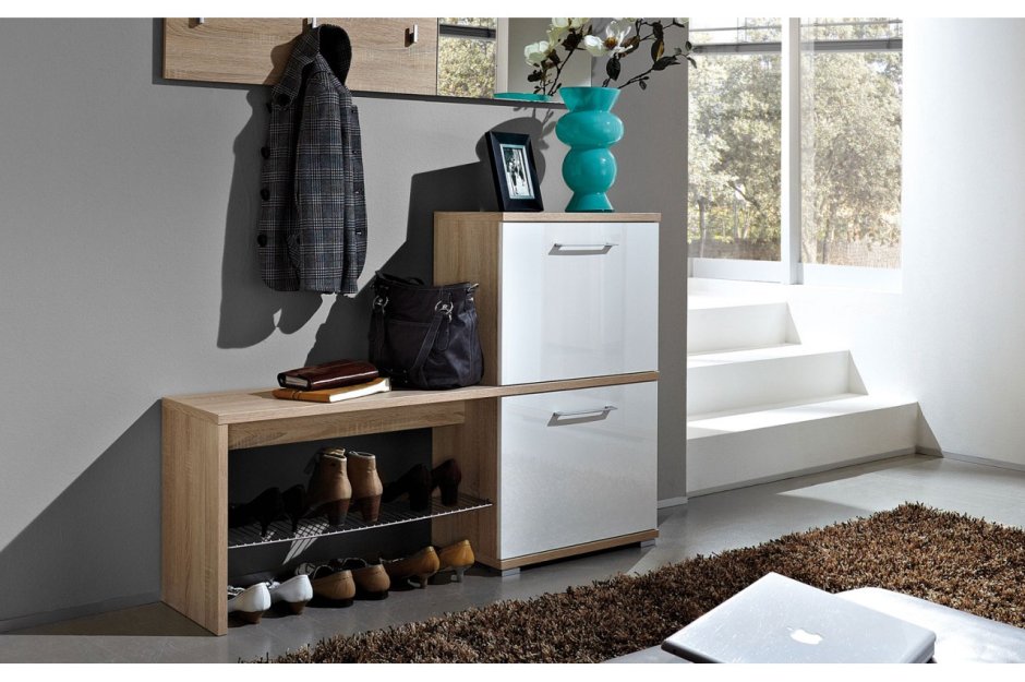 Шкаф в прихожую с открытой нишей