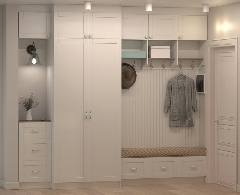 Прихожая для большой семьи