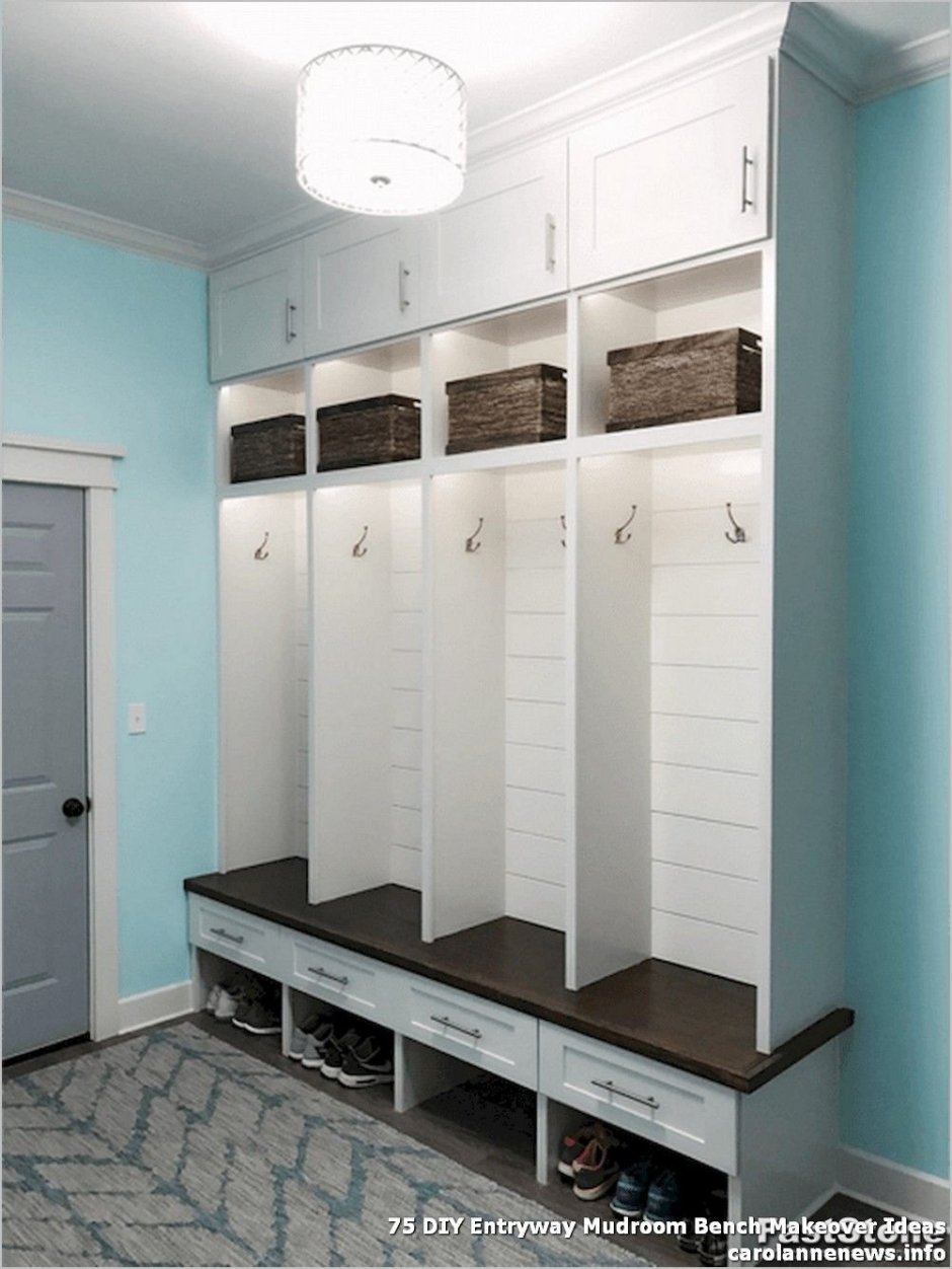 Серый шкаф в прихожую