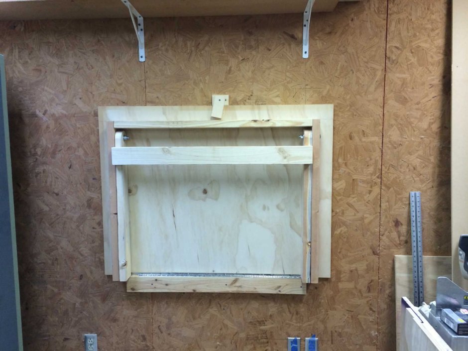 Откидной верстак на балкон