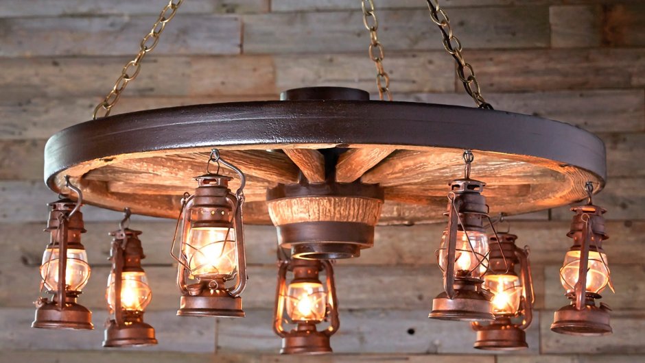 Люстра из бочки