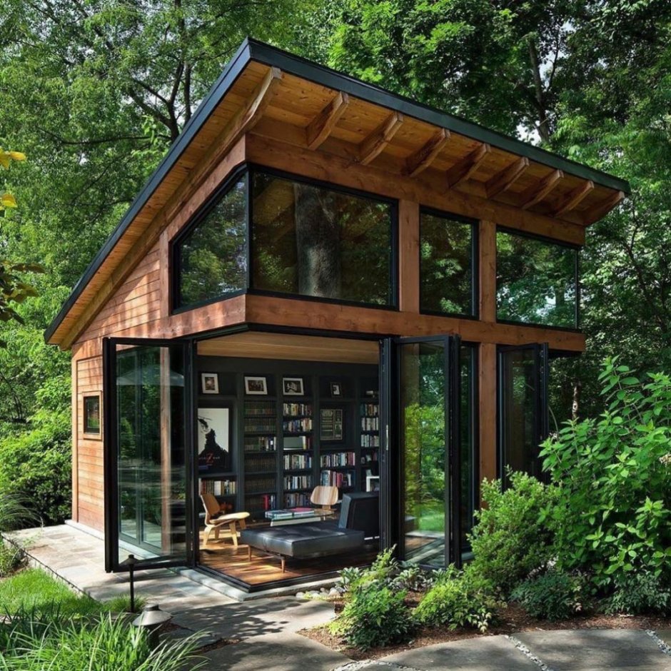 Тини Хаус с террасой