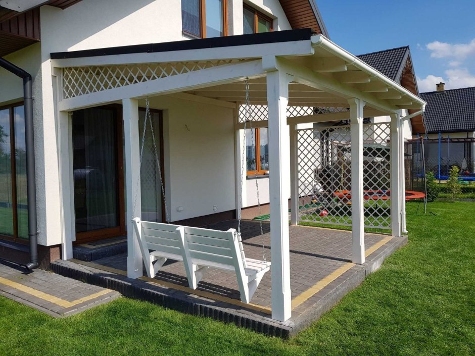 Беседка пристроенная к дому