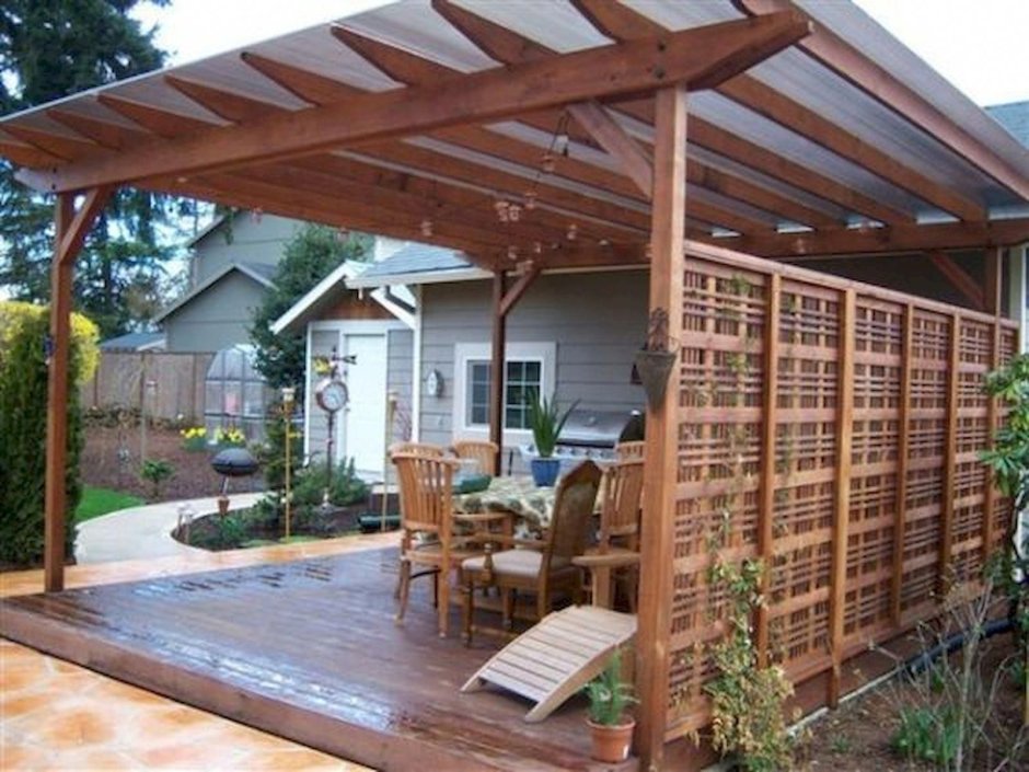 Деревянный навес к дому