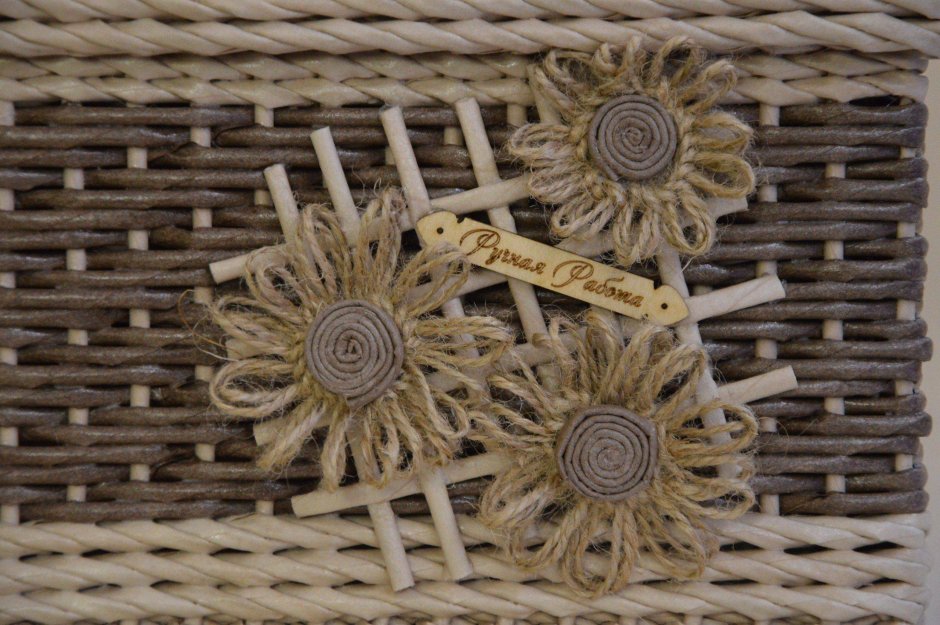 Проволочный декор для стен