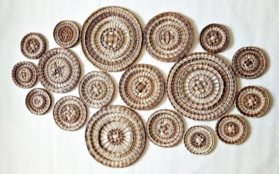 Плетеное панно