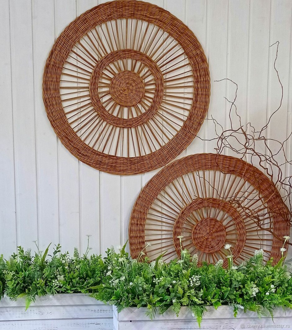 Плетеное панно на стену