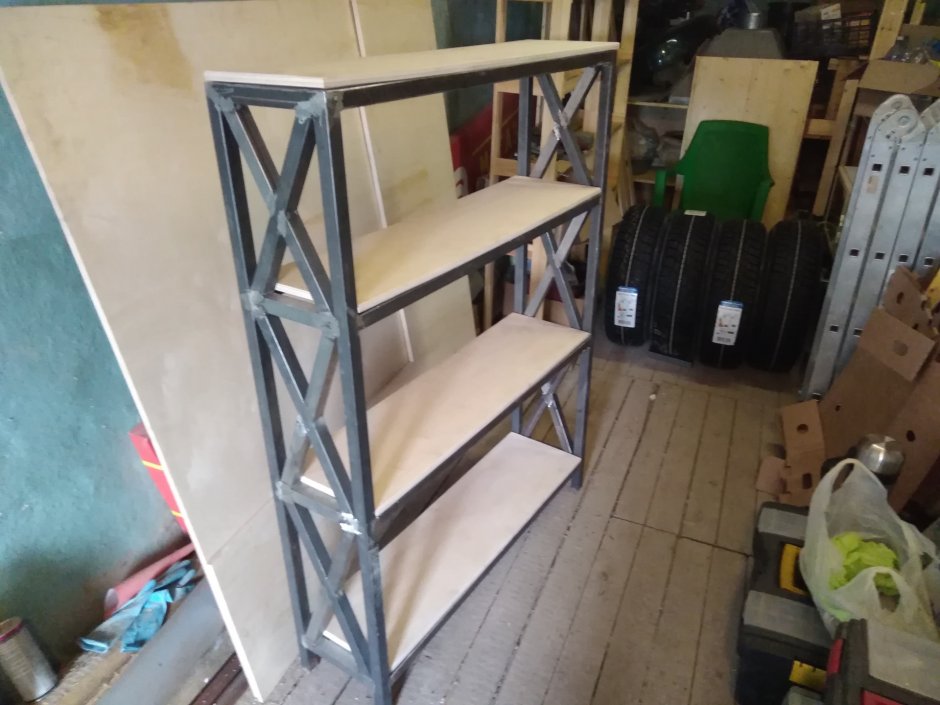 Встроенные стеллажи из гипсокартона