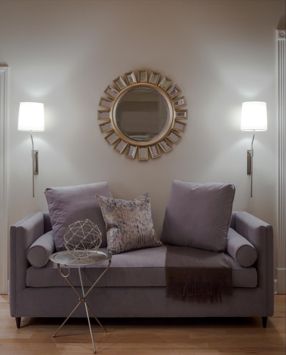 Бра над диваном