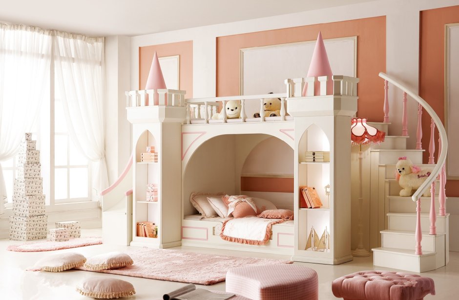 Кровать чердак замок принцессы