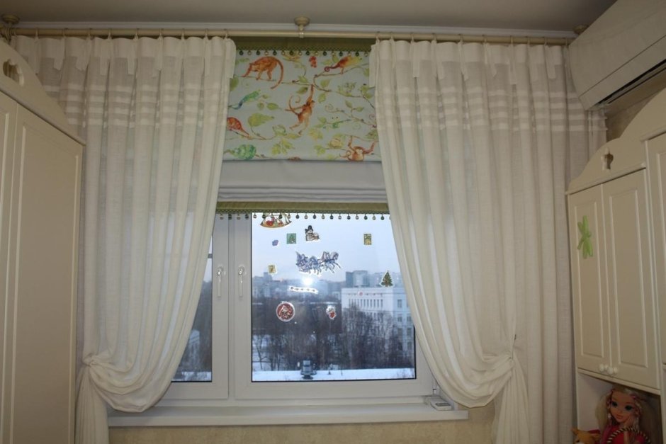 Римская штора с тюлью в детскую