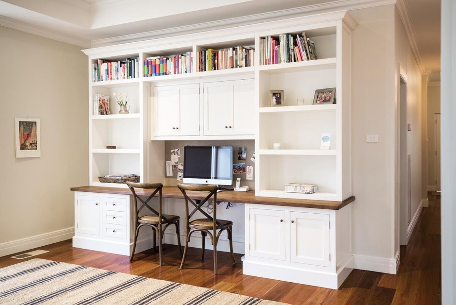 Книжный шкаф со столом