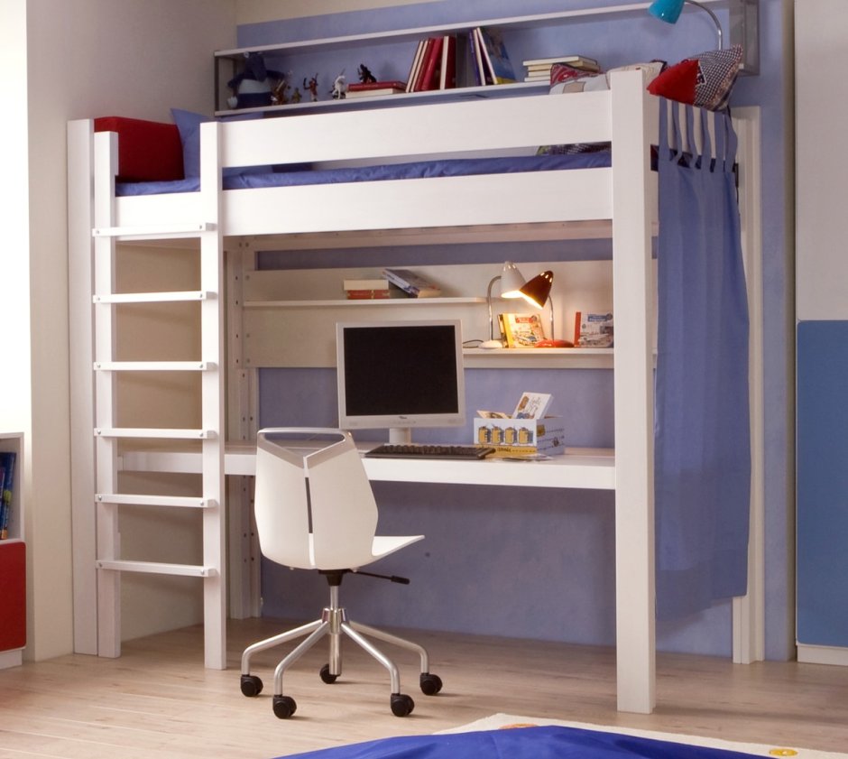 Кровать чердак детская бе3 рабочей зоной