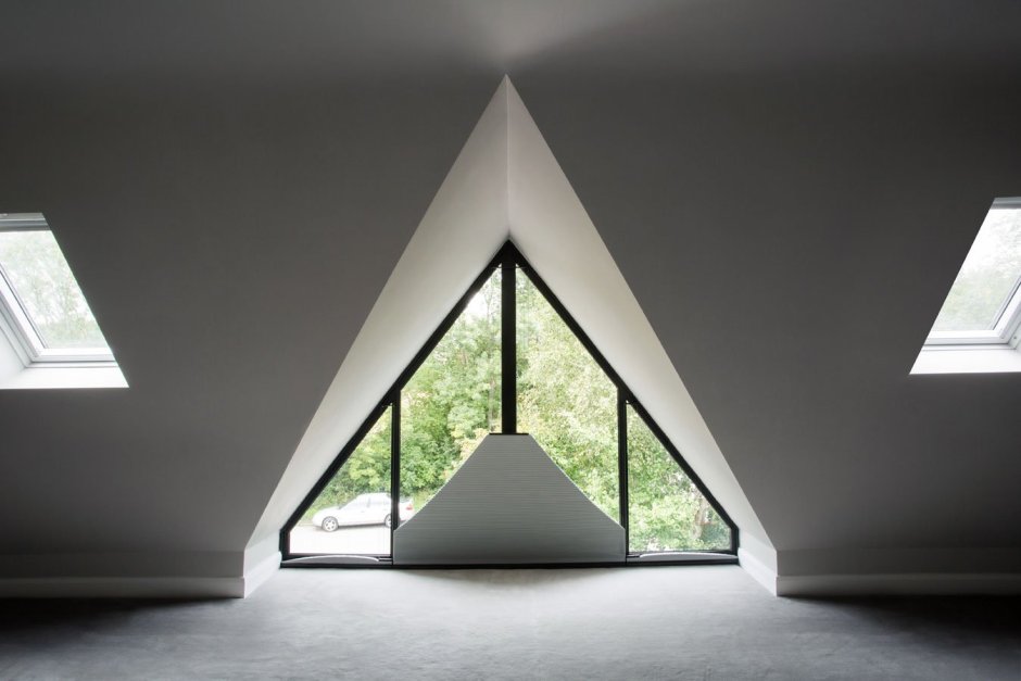 Треугольные окна