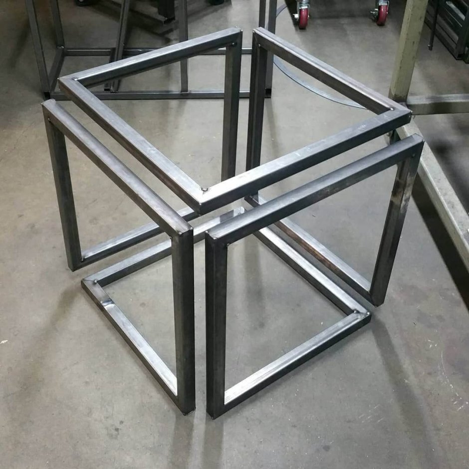 Infinity Cube из профильной трубы