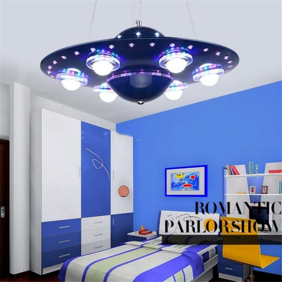 Люстра в детскую