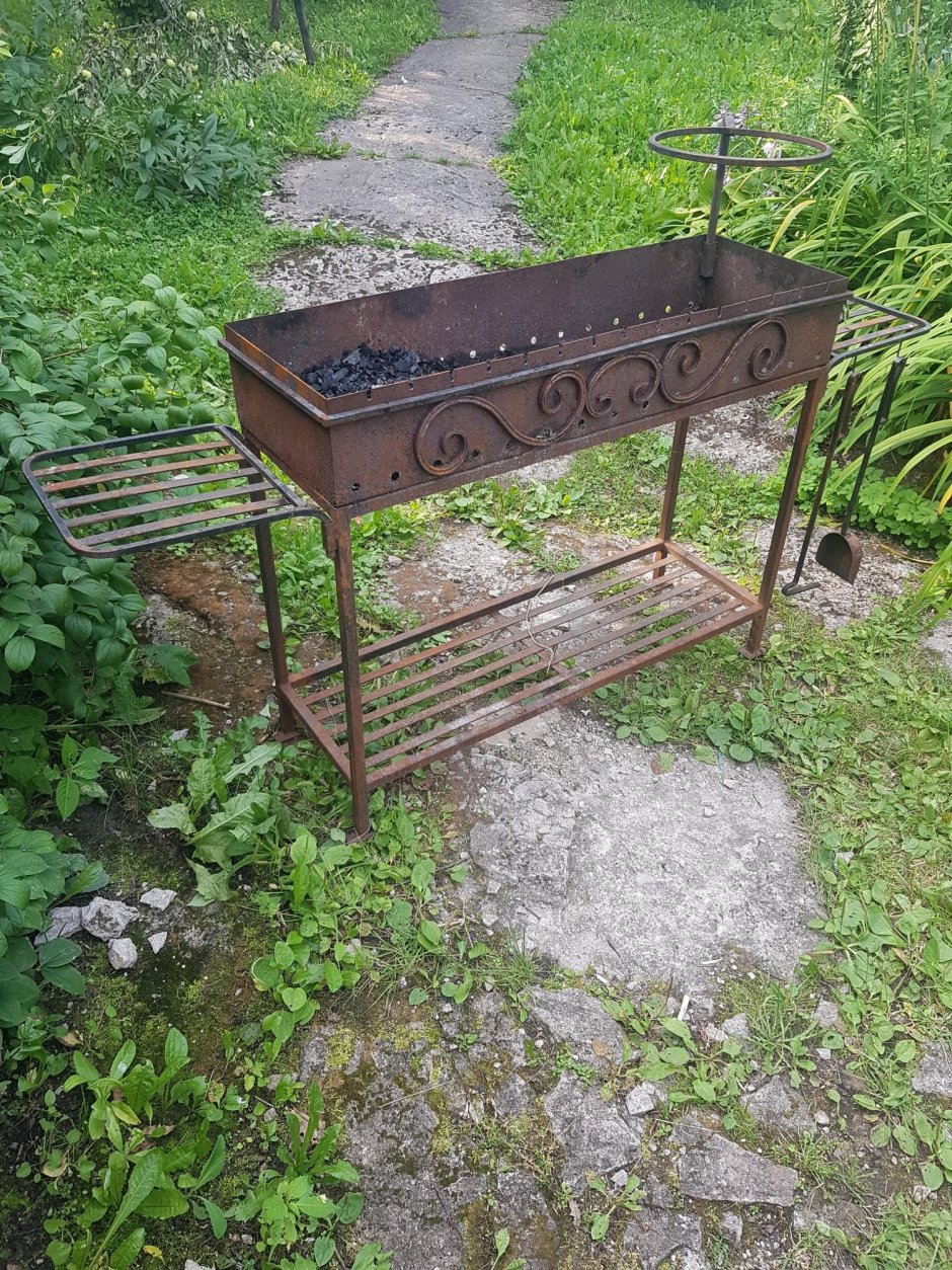 Стойка под мангал