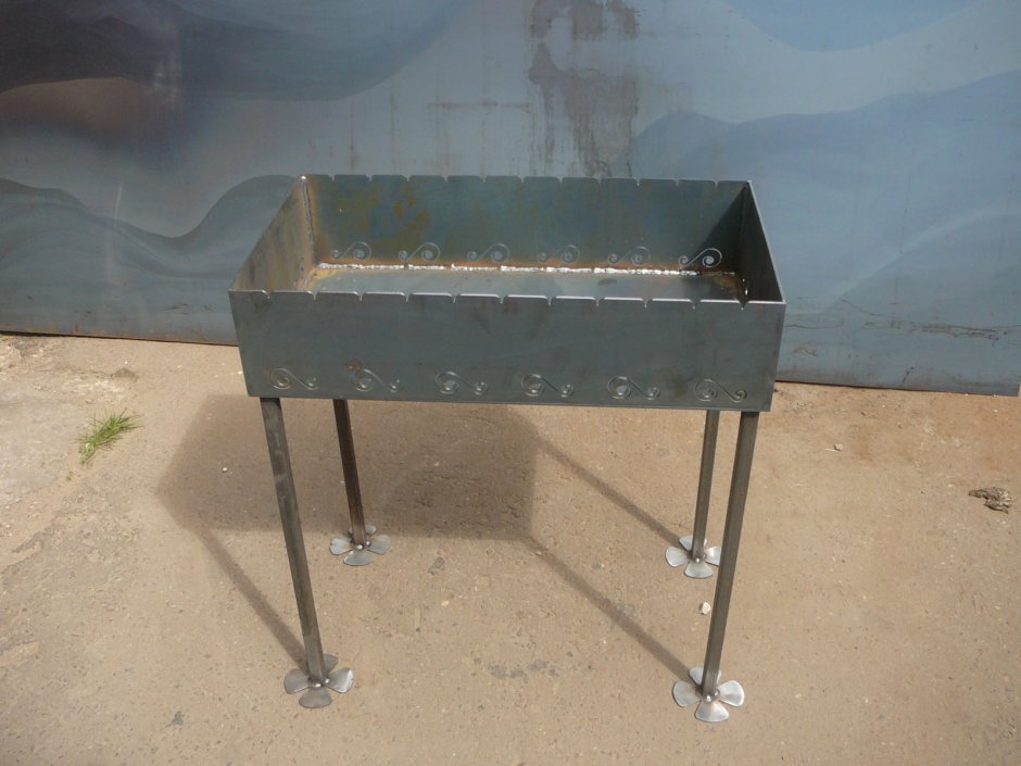 Мангал из листового железа