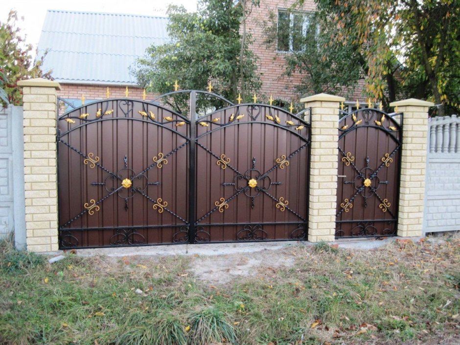 Ворота во двор своими руками