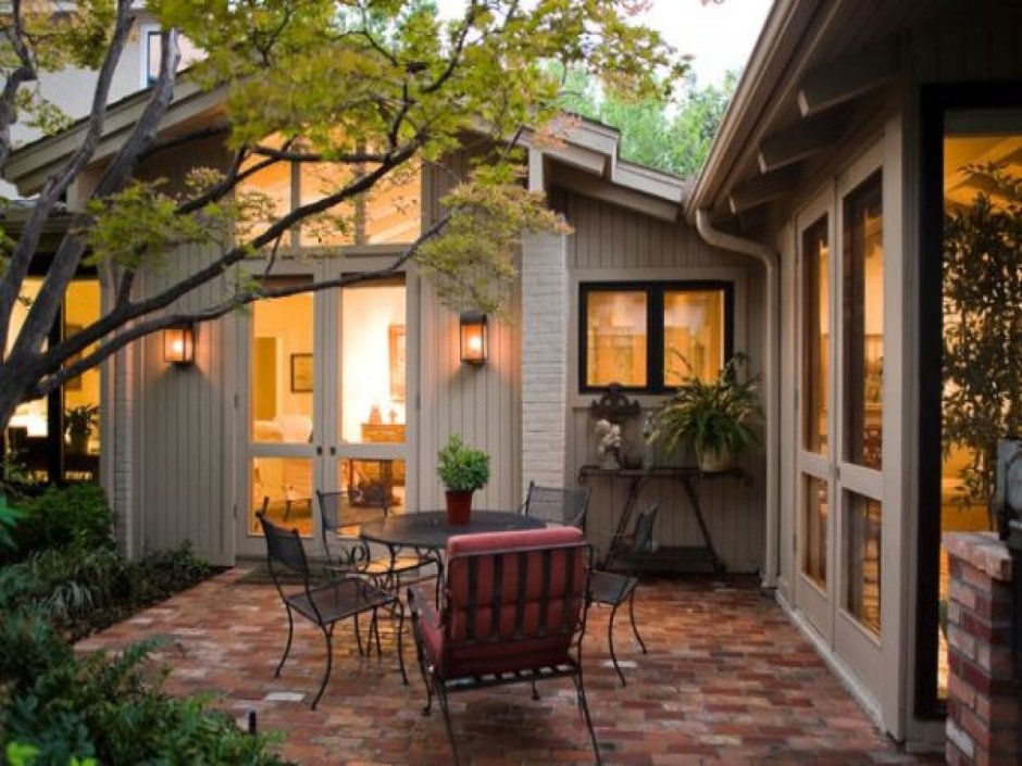 Патио Америка