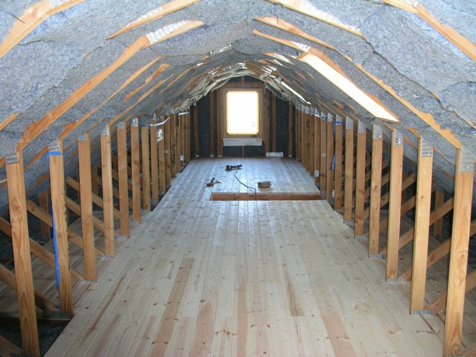 Деревянные перекрытия мансардного этажа