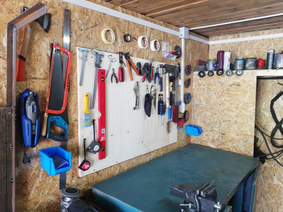 Обшивка гаража