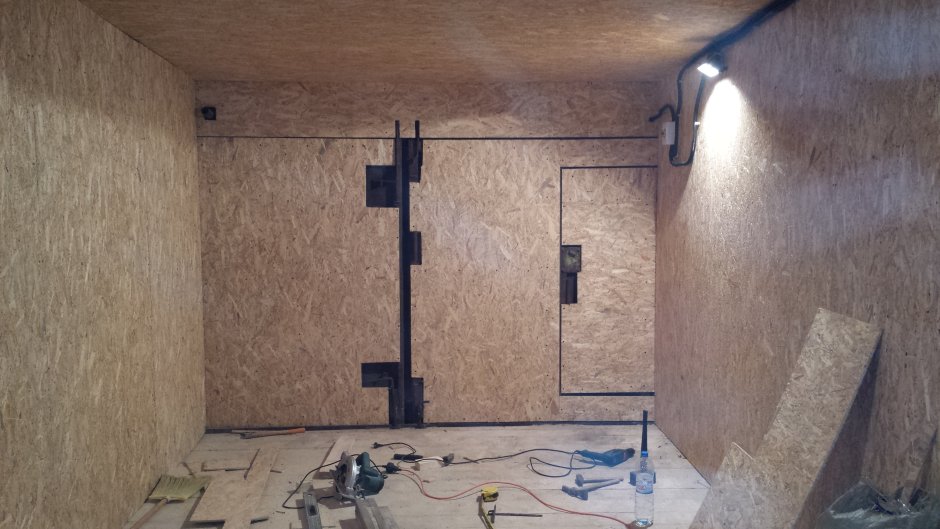 Отделка гаража вагонкой