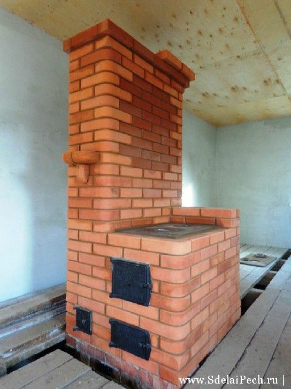Небольшая печь из кирпича