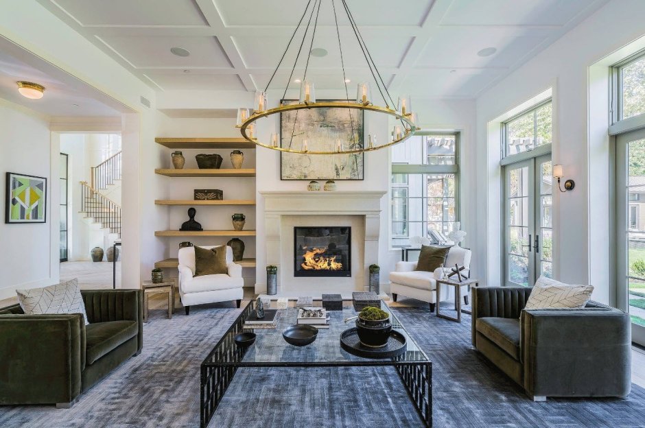 Люстры в гостиную с камином