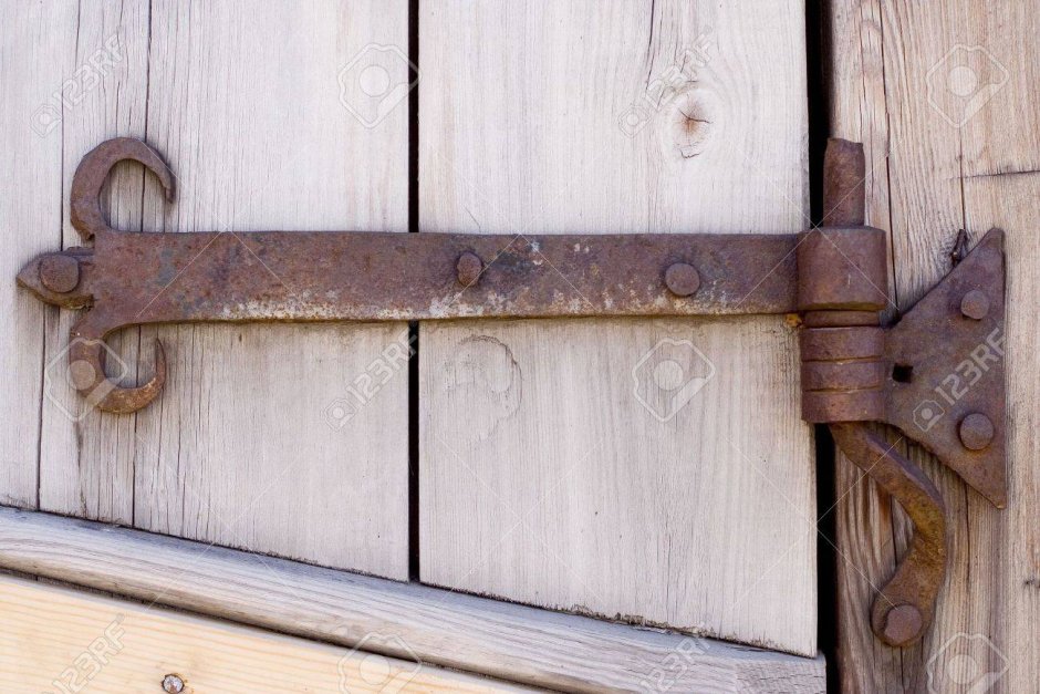 Старинные дверные петли