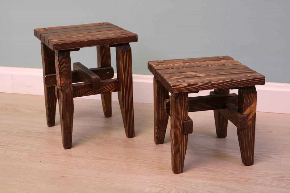 Табурет из бруса