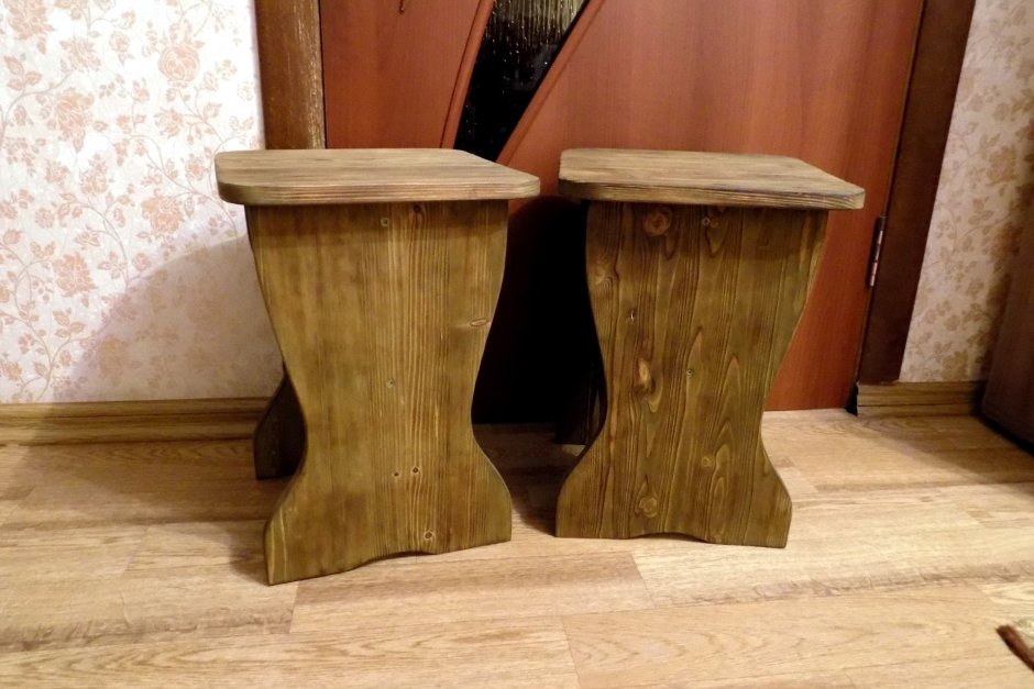 Табурет в японском стиле