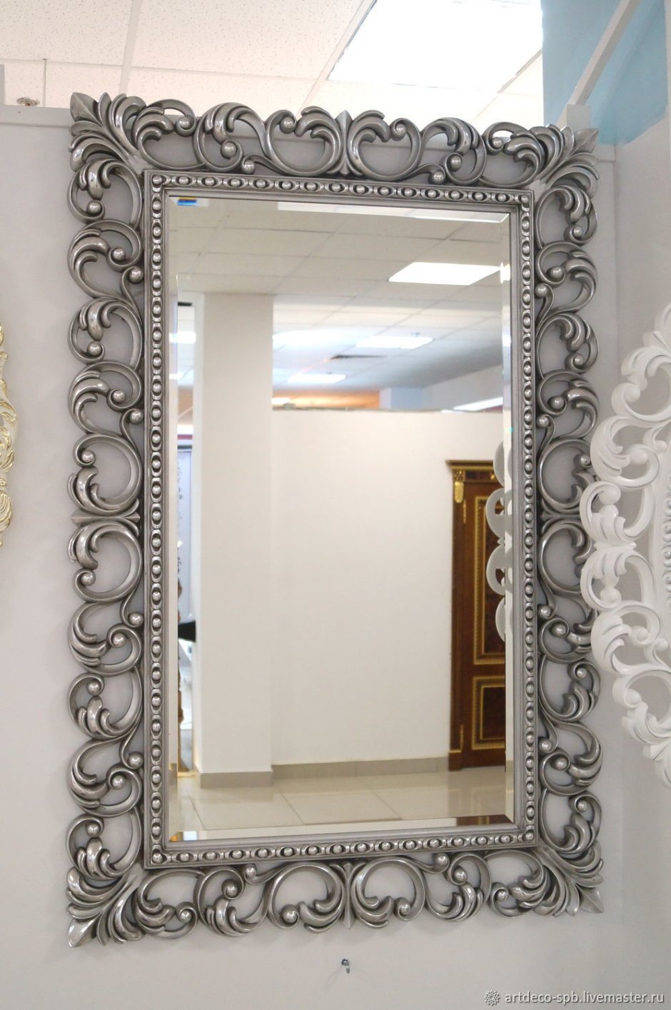 Зеркало в багете