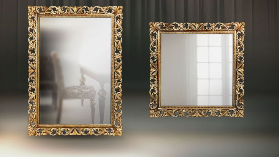 Зеркало в деревянной раме