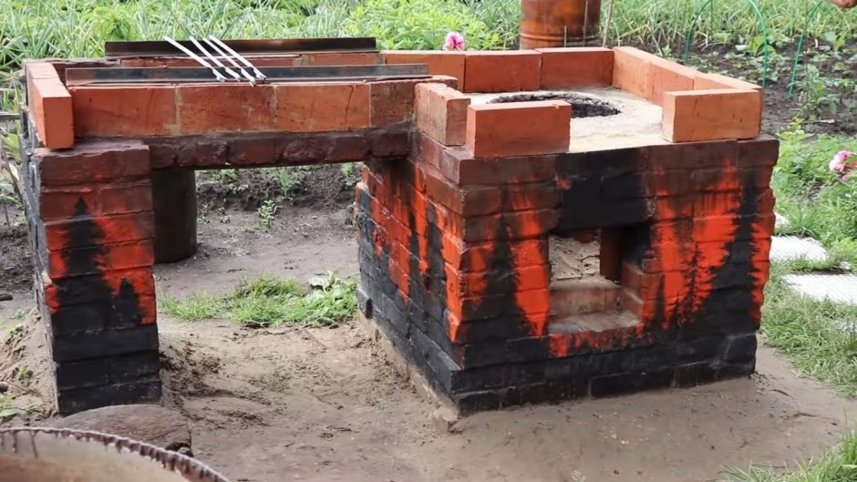Дачный мангал из кирпича