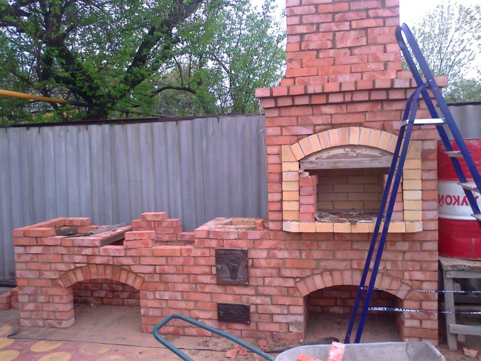 Кирпичный мангал порядовка