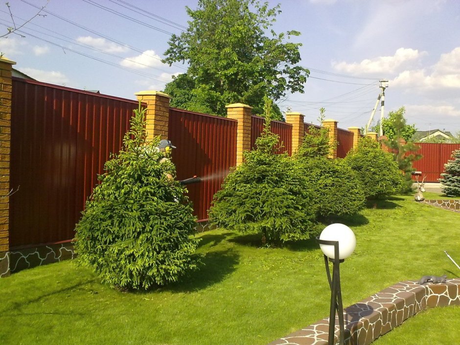 Английский дворик калитка в Англии