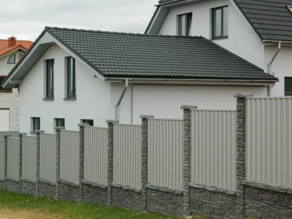 Забор металлопрофиль графит