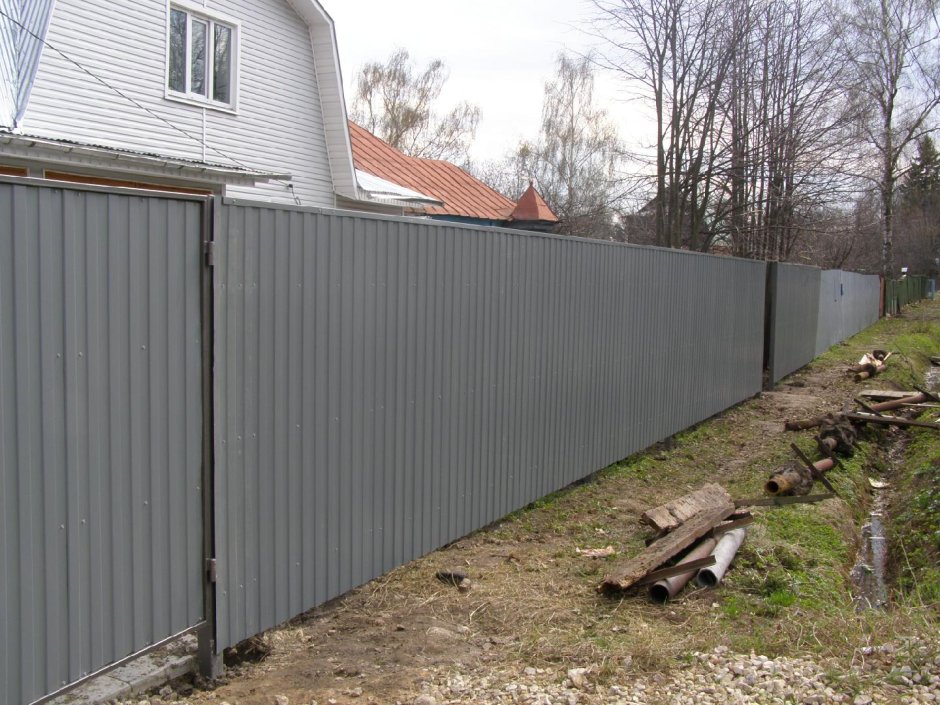 Забор из профнастила с8 7024 мокрый асфальт