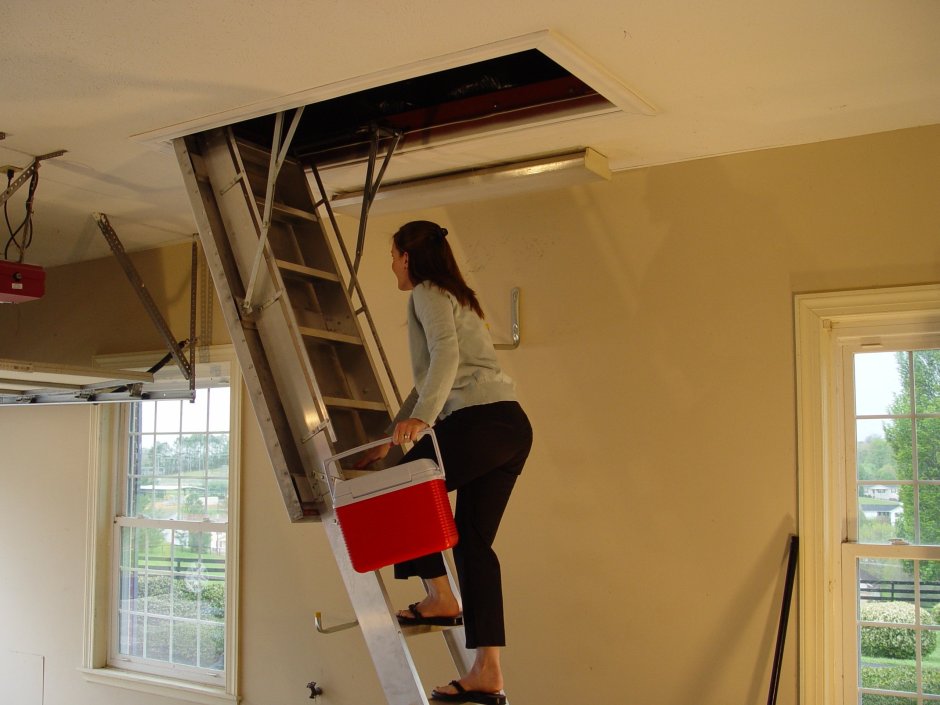 Складная лестница для дачи