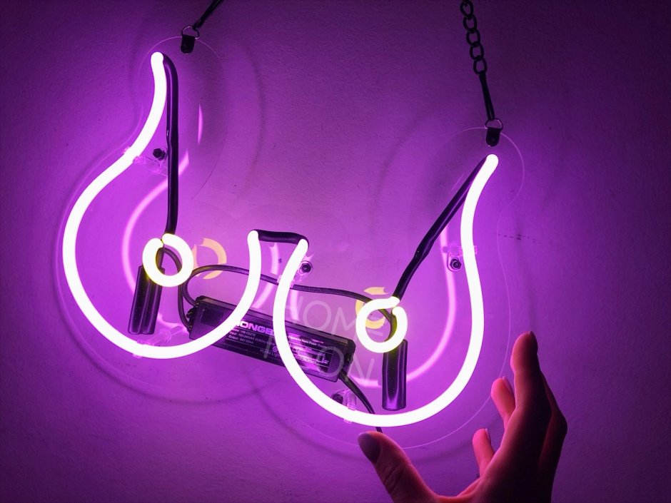 Фиолетовая неоновая лампа